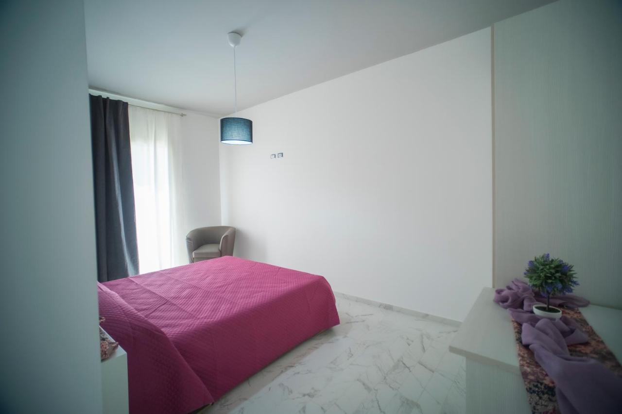 Villa Nebros Di Baia Nebrodi Residence SantʼAgata di Militello Εξωτερικό φωτογραφία