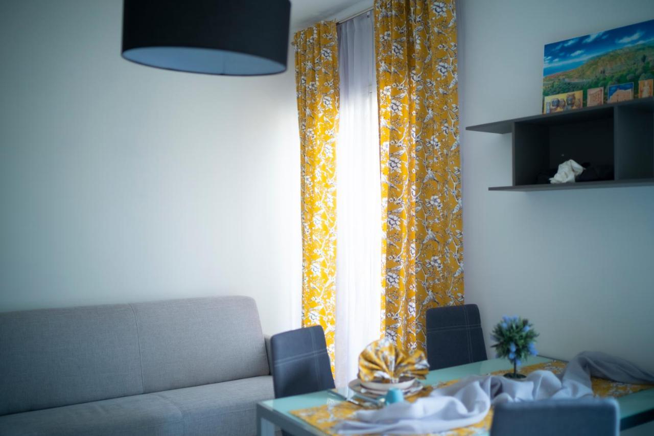 Villa Nebros Di Baia Nebrodi Residence SantʼAgata di Militello Εξωτερικό φωτογραφία
